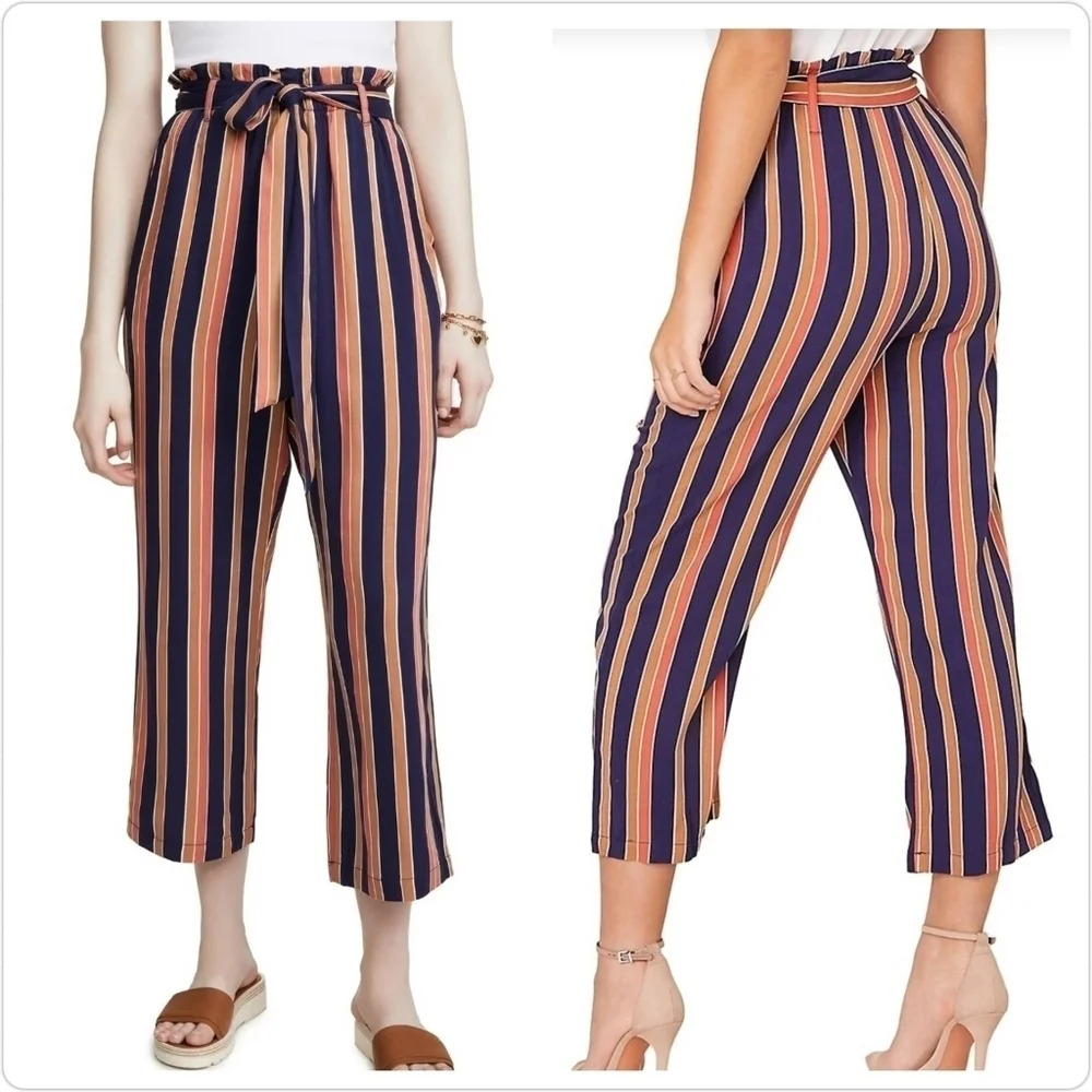 NWT BB Dakota Inside The Lines Striped Wide Leg Cropped Flowy Pants, Sz Medium.